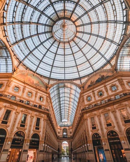 10' From Malpensa Casa Moderna, Netflix & Wi-Fi Apartman Casorate Sempione Kültér fotó
